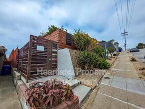 Building Photo - 2765 G St