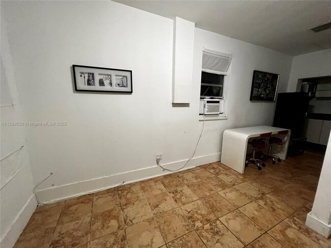 Foto del edificio - 8301 NE 2nd Ct