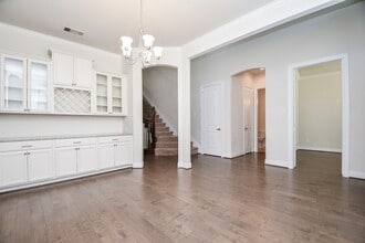Building Photo - 25106 Sundance Park Ln