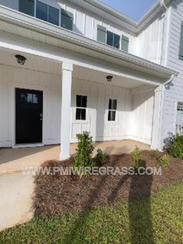 Building Photo - 111 Alva Ct