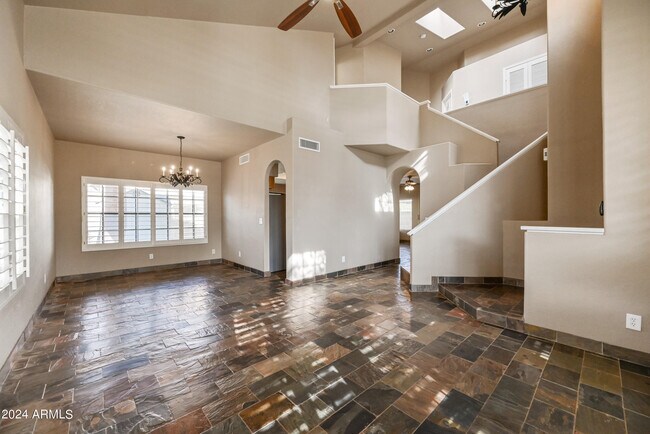 Foto del edificio - 9166 E Laurel Ln