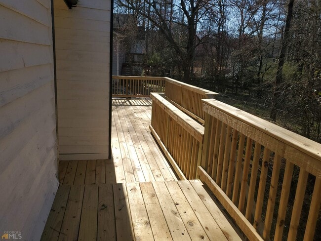 Building Photo - 2461 Chauncey Ln