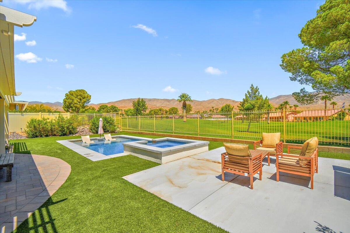 Foto principal - 9324 Silver Star Ave
