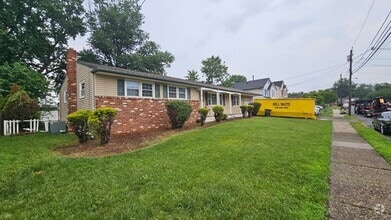 Building Photo - 832 Rambler Ave