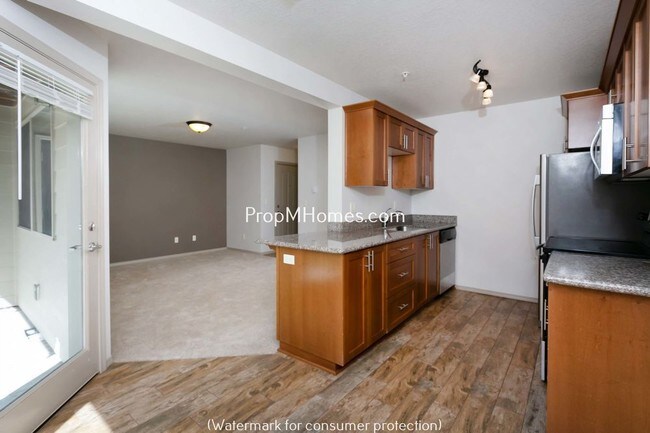 Foto del edificio - 18996 SW Johnson St