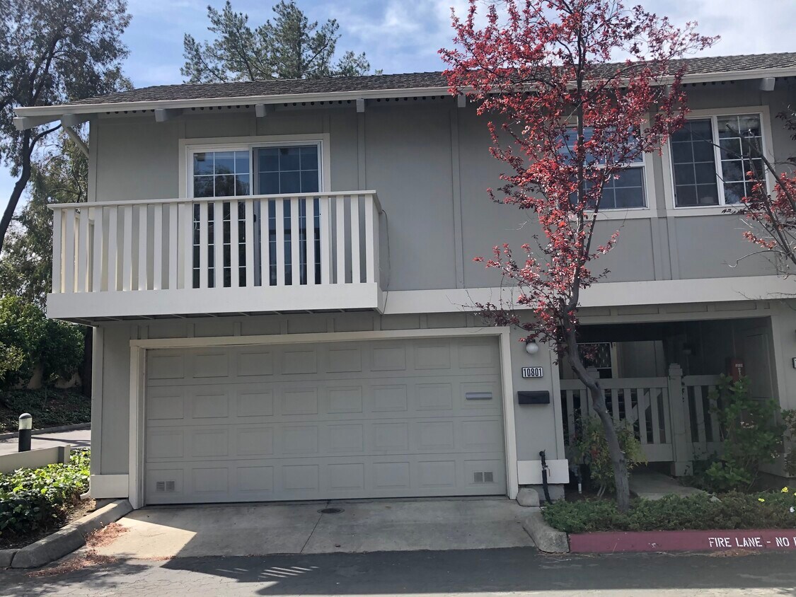 Foto principal - 10801 Northoak Sq
