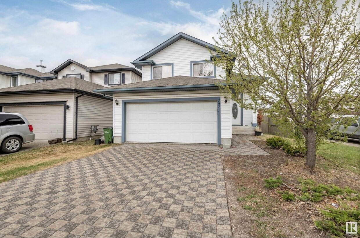 Photo principale - 7971 2 Av SW