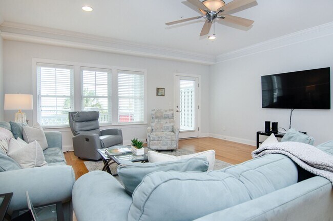 Foto del edificio - 202 Fort Fisher Blvd N