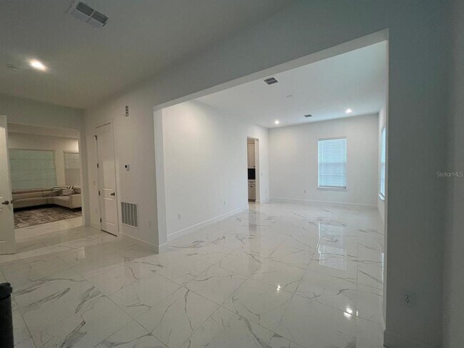 Foto del edificio - 7537 Estuary Lk Lp