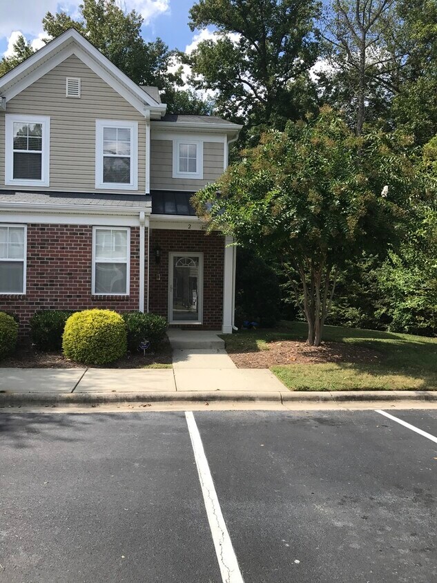 2 Cobble Ln, Greensboro, NC 27407 Townhome Rentals in Greensboro NC
