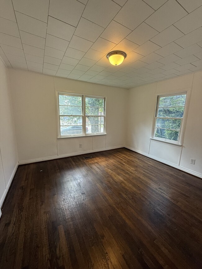 Building Photo - 2832 25th Street Ensley