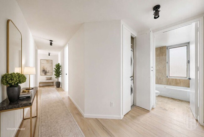 Foto del edificio - 201 W 72nd St