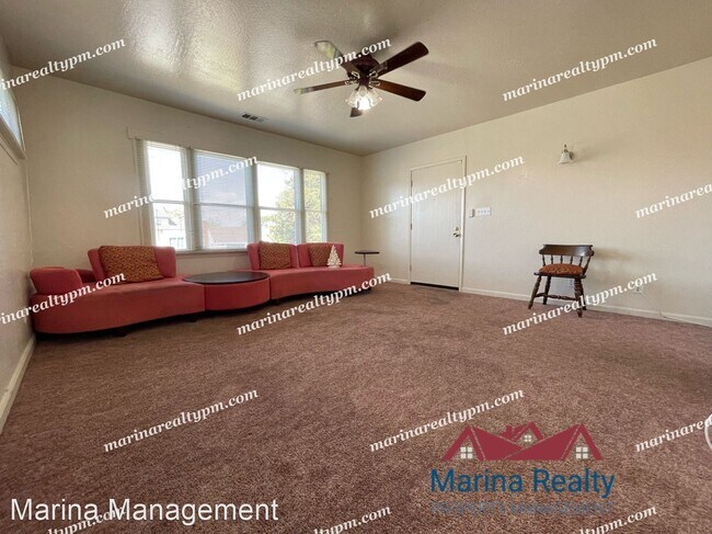 Building Photo - 2 br, 1 bath House - 613 Indiana Street
