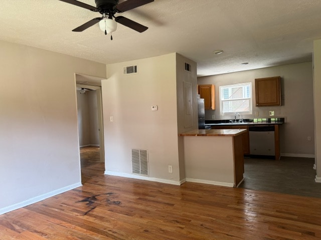 Foto del edificio - Room in Apartment on Oglethorpe Ave SW