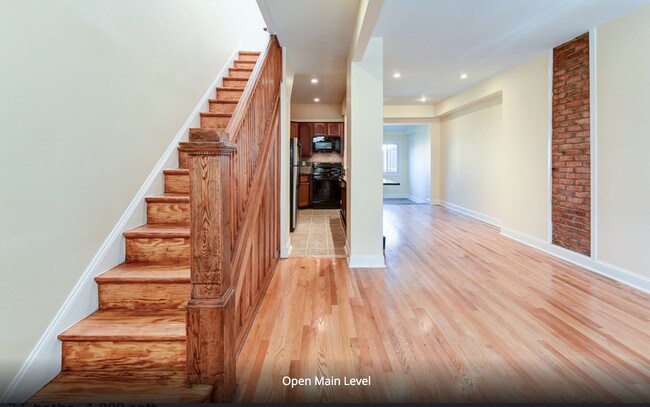 Beautiful hardwood floor open design - 1216 Florida Ave NE