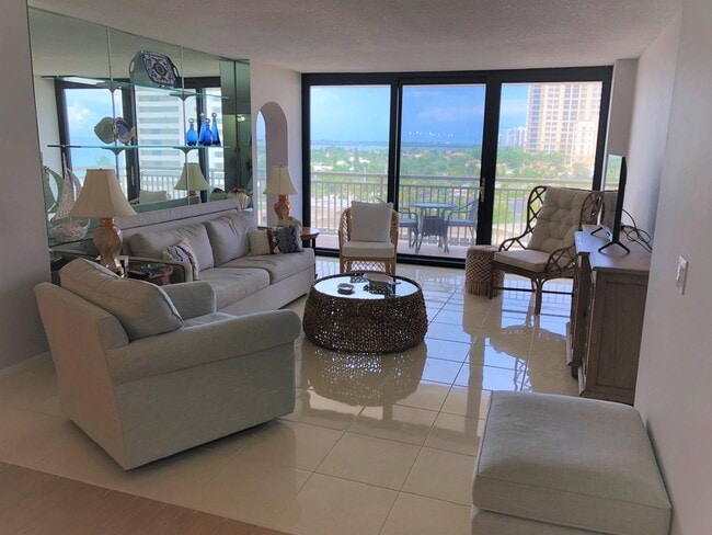 Building Photo - 3400 N Ocean Dr