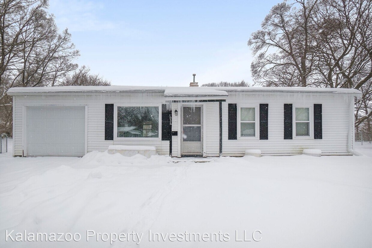 Primary Photo - 3 br, 1 bath House - 1036 Darwood Avenue