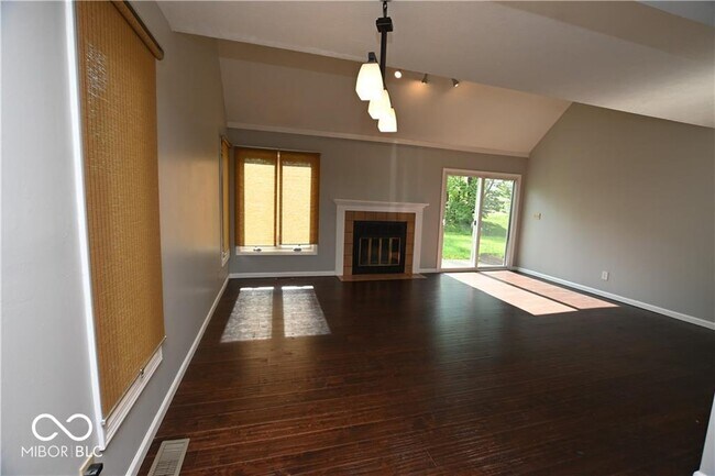 Building Photo - 6536 Apollo Way
