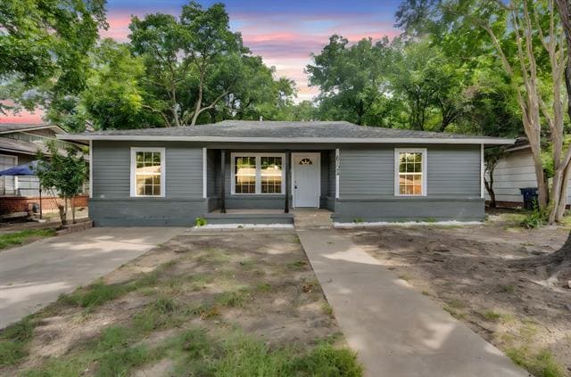 Building Photo - 6124 Sundown Dr