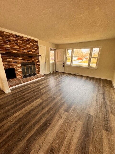 Foto del edificio - 1128 Timmer Ln
