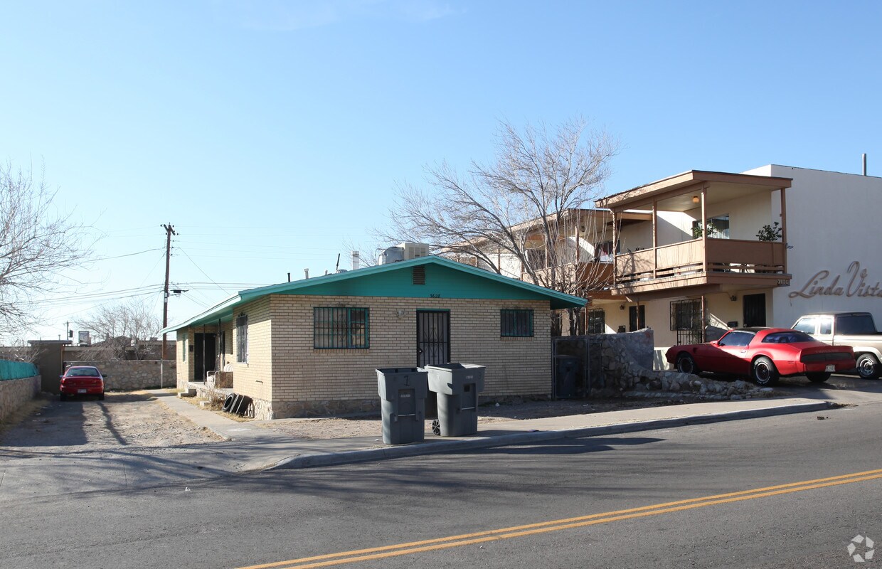 Foto principal - 3628 Hayes Ave