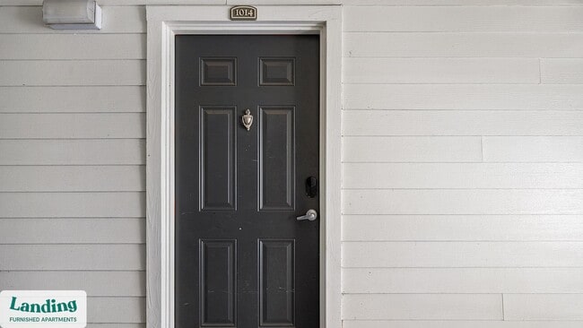 Building Photo - 210 Hillwood Blvd