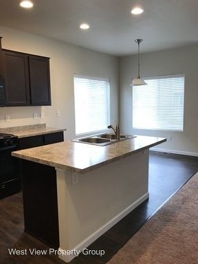 Foto del edificio - 3 br, 3 bath House - 1516 Sepia Ave