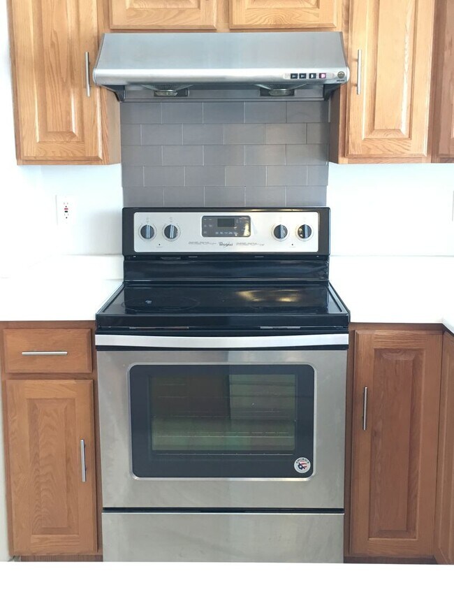 Foto del edificio - 3 Bedroom Taylorsville Home
