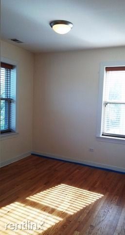 Building Photo - 5158 N Avers Ave