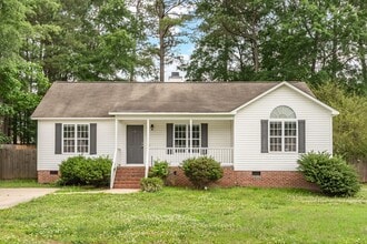 Building Photo - 220 Wood Green Dr