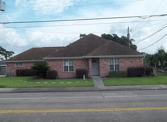 Foto del edificio - 311 Nederland Ave