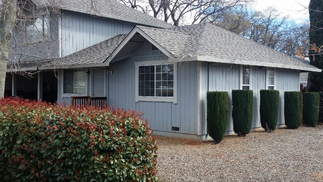 Building Photo - 6616 Hammond Ave