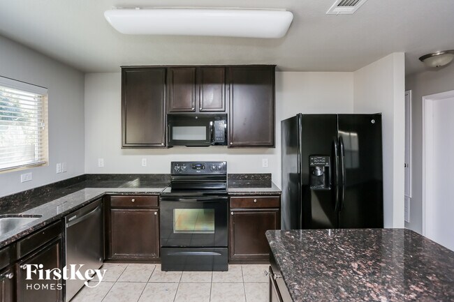 Building Photo - 10460 Winding Passage Way