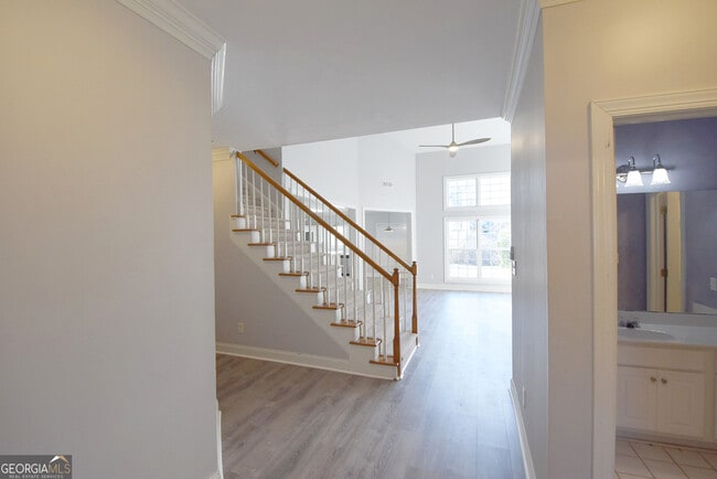 Foto del edificio - 204 Lenox Dr