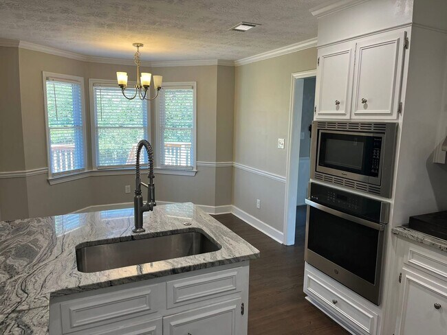 Building Photo - 4629 Peavine Ct