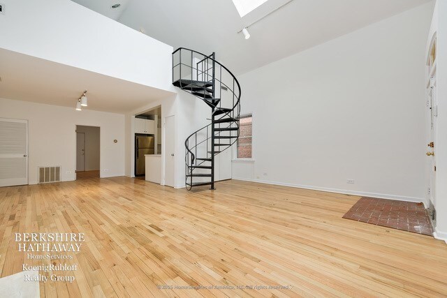Foto del edificio - 2231 N Wayne Ave