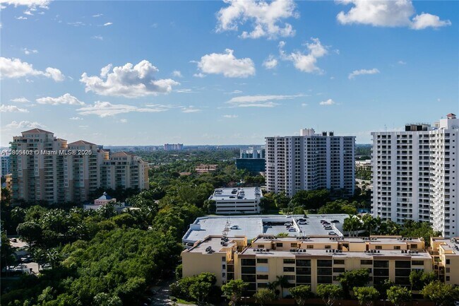 Foto del edificio - 3530 Mystic Pointe Dr