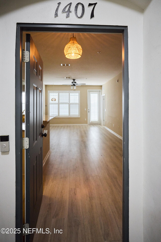 Foto del edificio - 11251 Campfield Dr