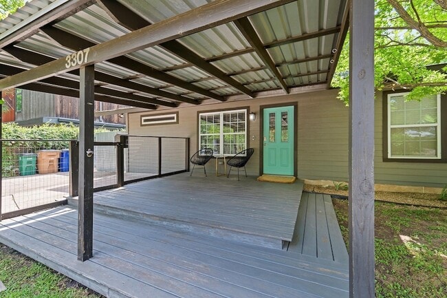 Building Photo - 3307 Garden Villa Ln