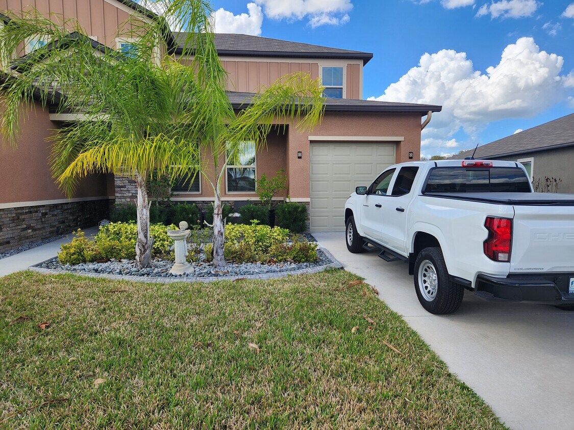 Foto del edificio - 9434 Channing Hill Dr