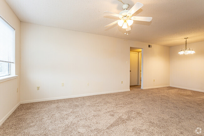 1HAB, 1BA - 590ft² - Huntington Park