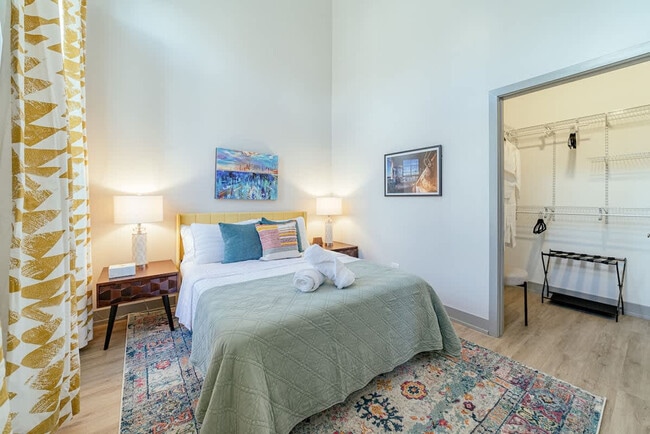 Foto del edificio - 1954 W North Ave