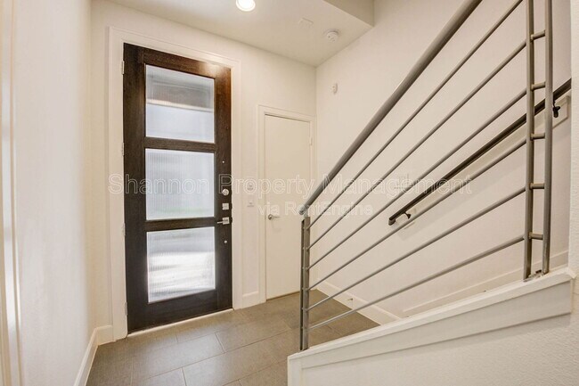 Photo - 1743 Eado Point Ln Apartment