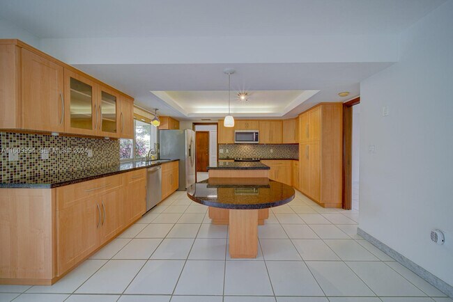 Building Photo - 7460 SW 109th Terrace