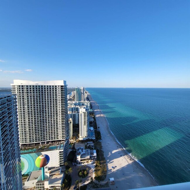 Building Photo - 1830 S Ocean Dr
