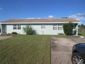 Building Photo - 27162 Sunnybrook Rd
