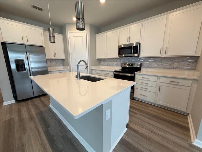 Foto del edificio - 1216 Mattie Pointe Blvd