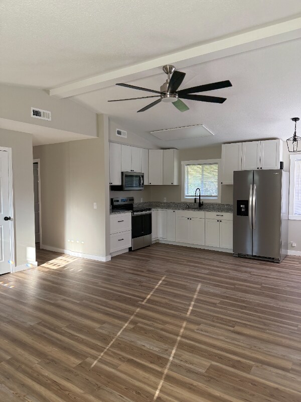 Foto principal - 401 Green St