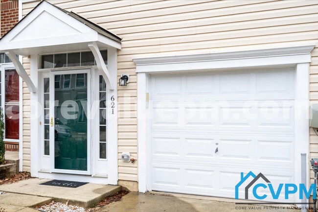 Foto del edificio - 621 Trout Run Ct