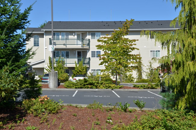 Building Photo - West Ridge Apartments